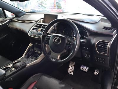 2015 Lexus NX 300h - Thumbnail
