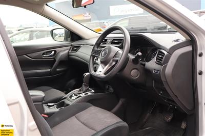 2021 Nissan X-Trail - Thumbnail