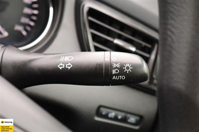 2021 Nissan X-Trail - Thumbnail