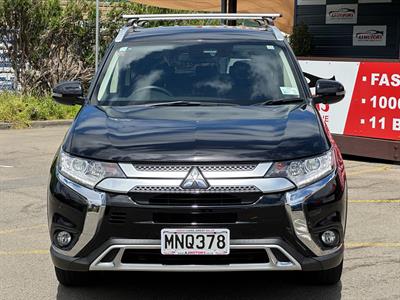 2019 Mitsubishi Outlander - Thumbnail