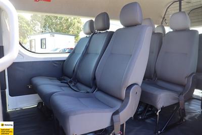 2017 Toyota Hiace - Thumbnail