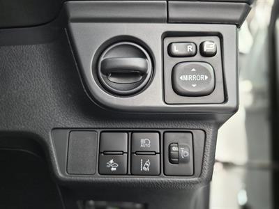 2017 Toyota Corolla - Thumbnail