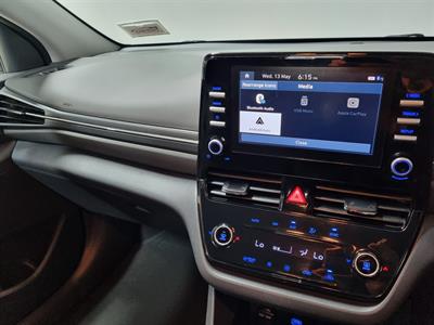 2022 Hyundai IONIQ - Thumbnail