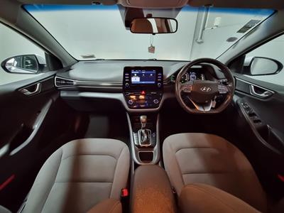 2022 Hyundai IONIQ - Thumbnail