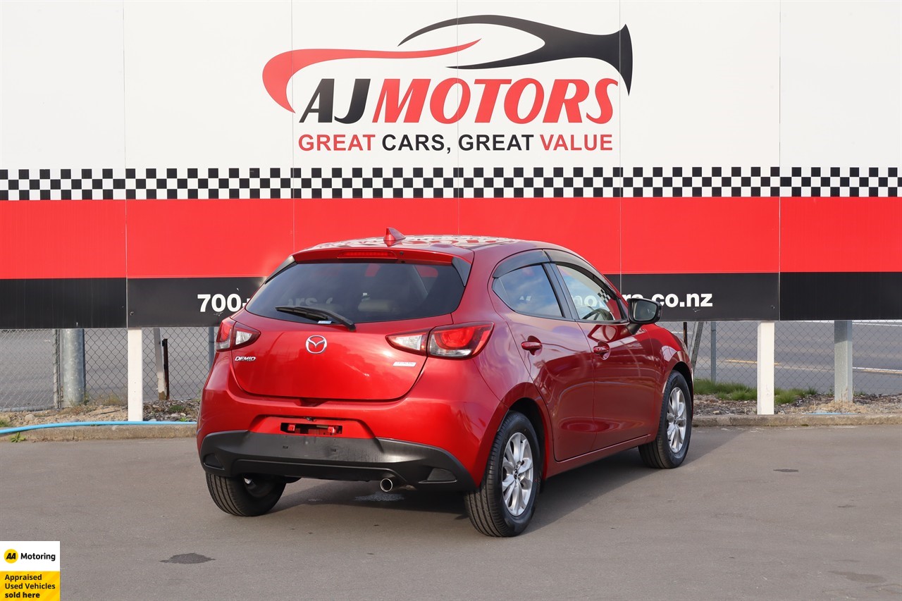 2015 Mazda Demio