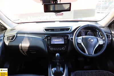 2015 Nissan X-Trail - Thumbnail