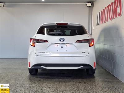 2020 Toyota Corolla - Thumbnail