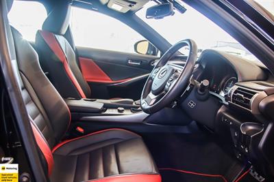 2015 Lexus IS 4D - Thumbnail