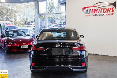 2015 Lexus IS 4D - Thumbnail