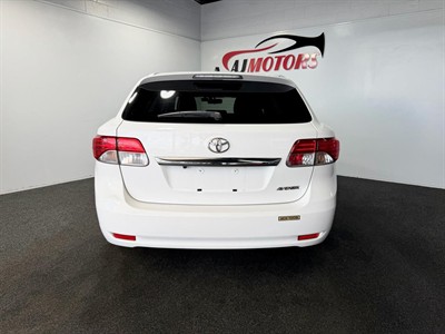 2015 Toyota Avensis - Thumbnail