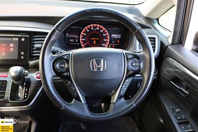2014 Honda Odyssey - Thumbnail