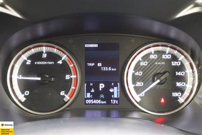 2021 Mitsubishi Delica - Thumbnail