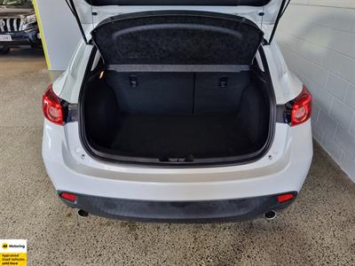 2014 Mazda Axela - Thumbnail