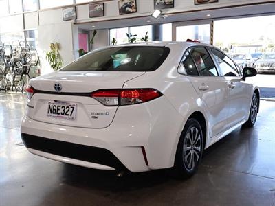 2021 Toyota Corolla - Thumbnail