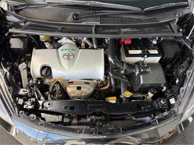 2017 Toyota Sienta - Thumbnail
