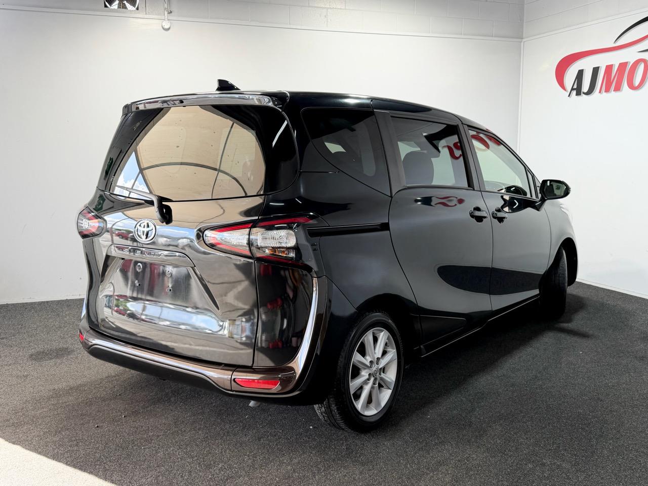 2017 Toyota Sienta