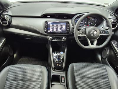 2021 Nissan Kicks - Thumbnail