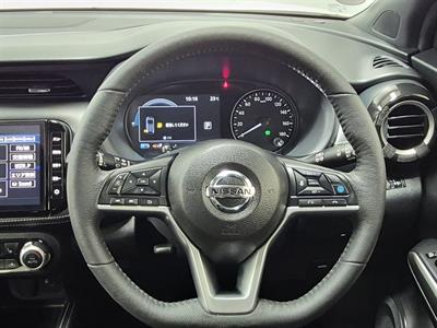 2021 Nissan Kicks - Thumbnail