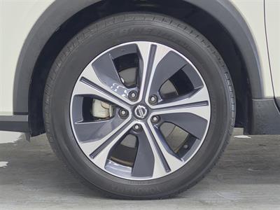 2021 Nissan Kicks - Thumbnail