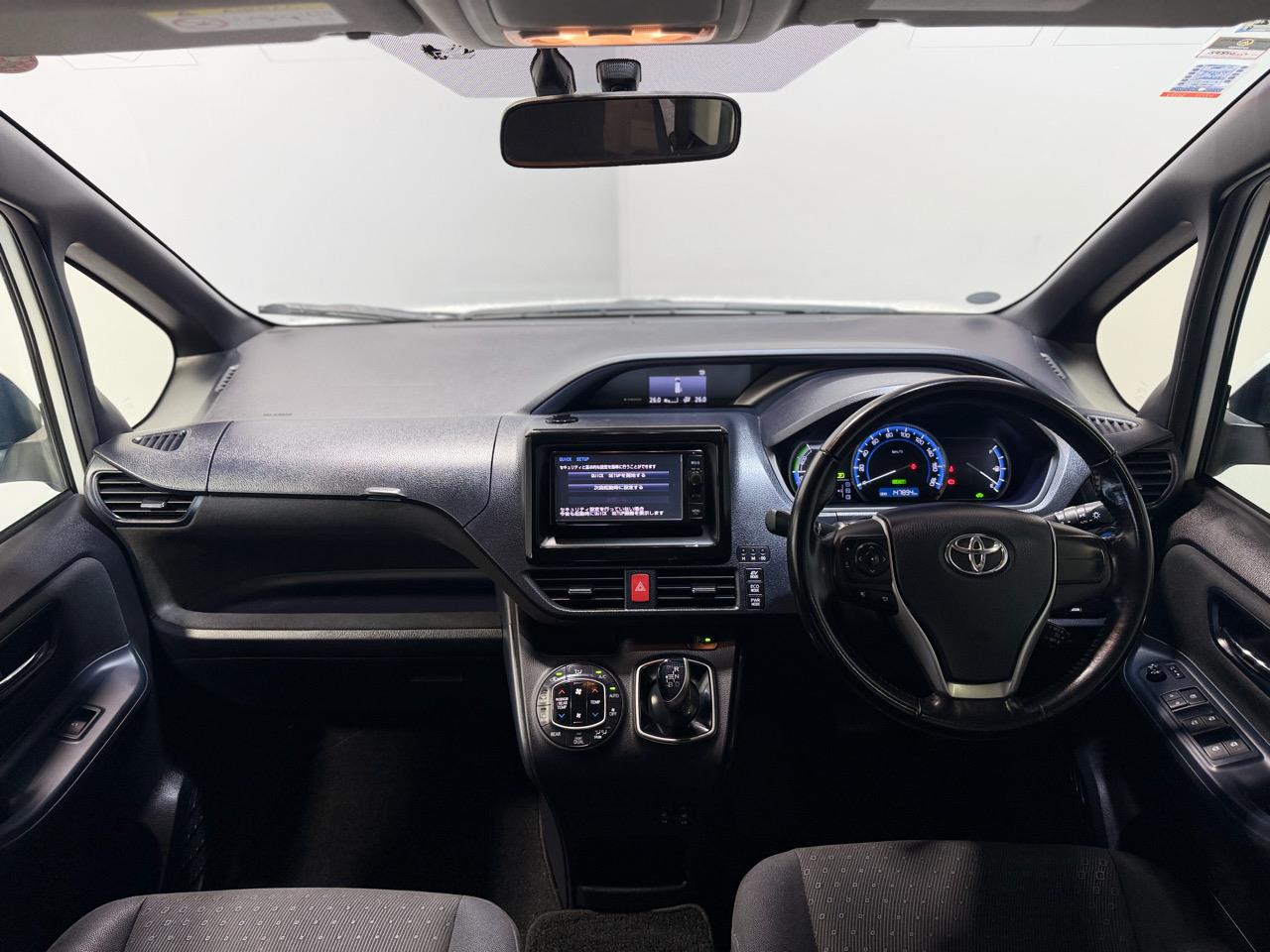 2014 Toyota Noah