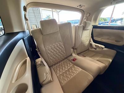 2020 Toyota Alphard - Thumbnail
