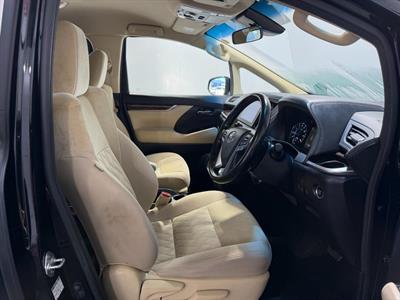 2020 Toyota Alphard - Thumbnail