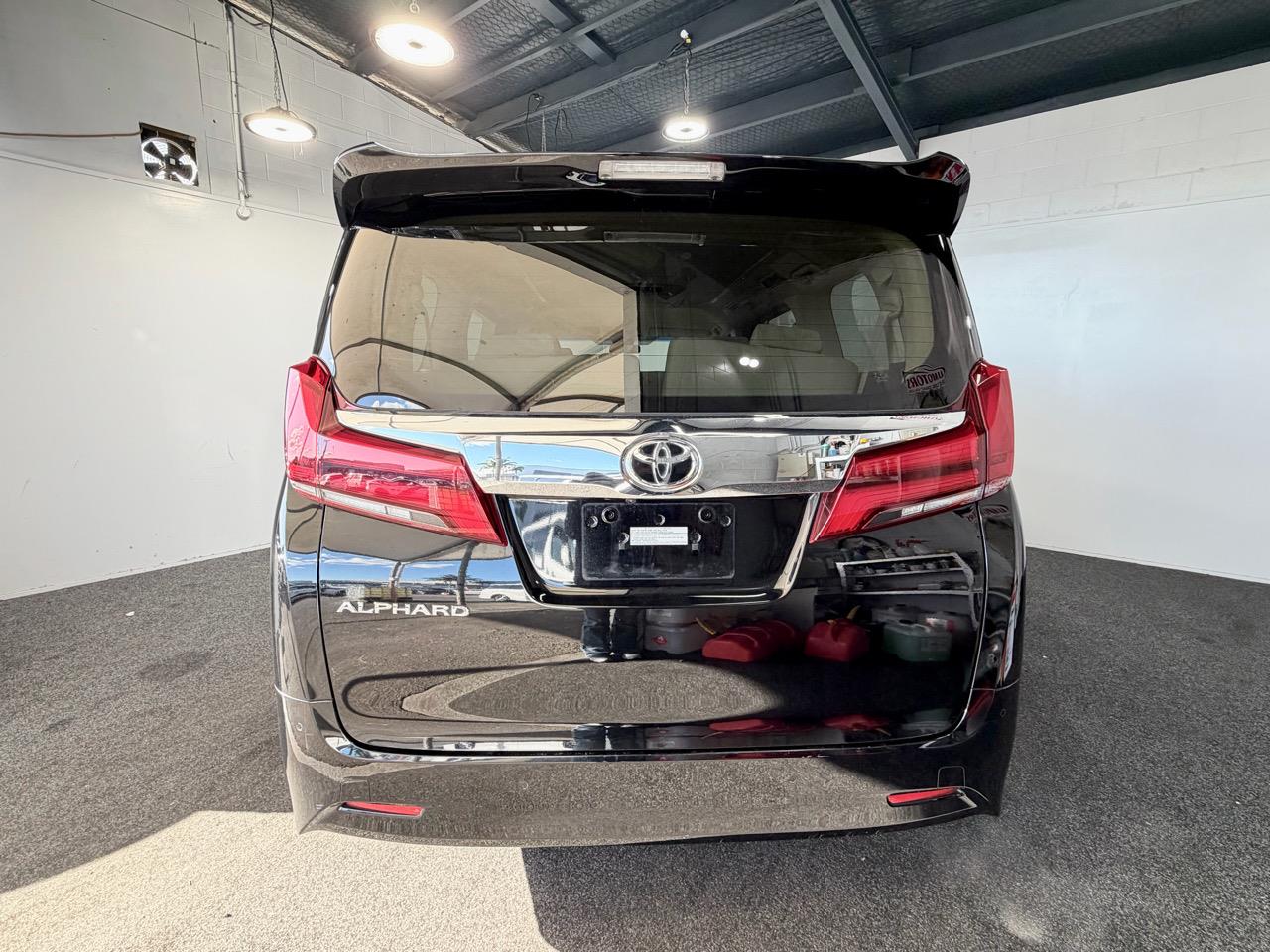 2020 Toyota Alphard