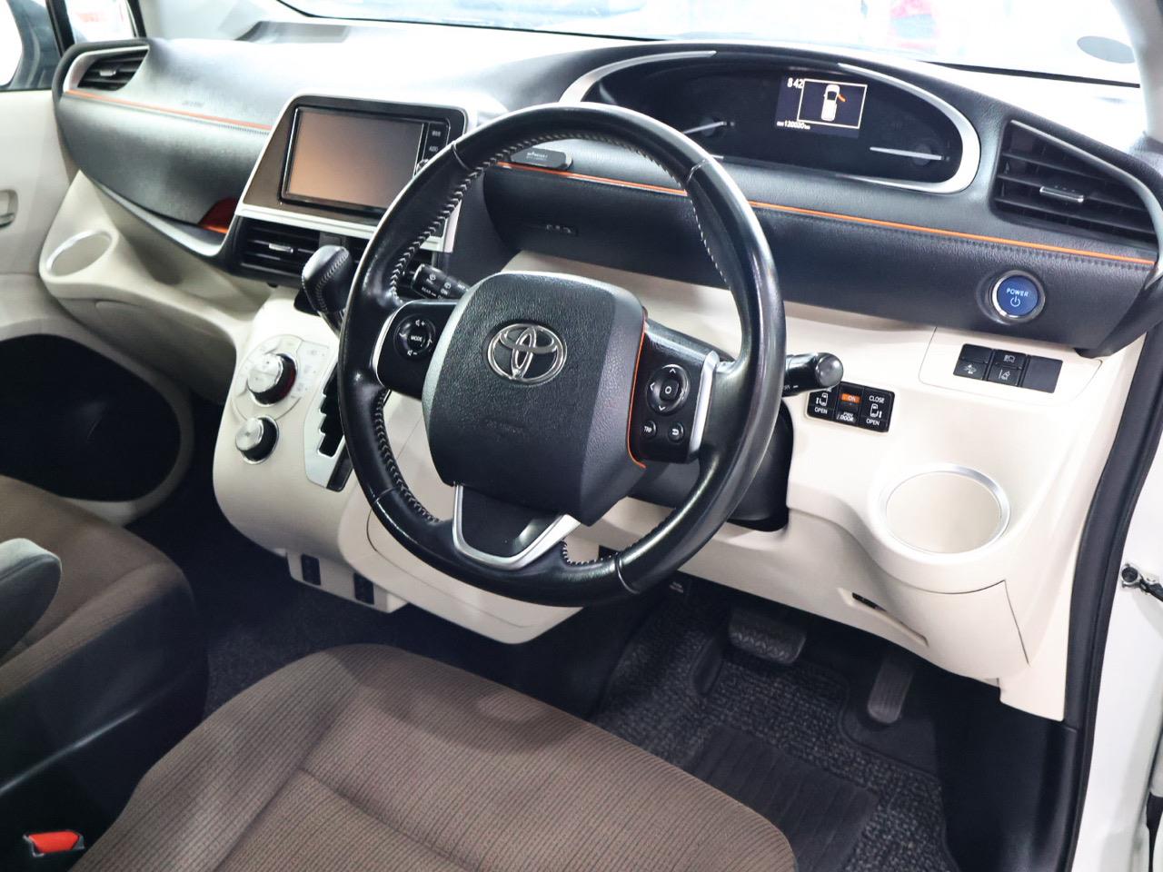 2017 Toyota Sienta