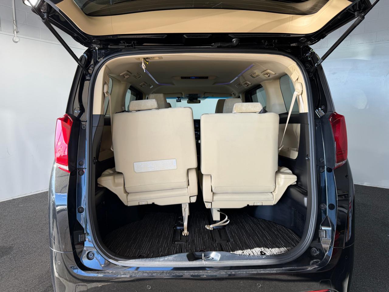 2020 Toyota Alphard