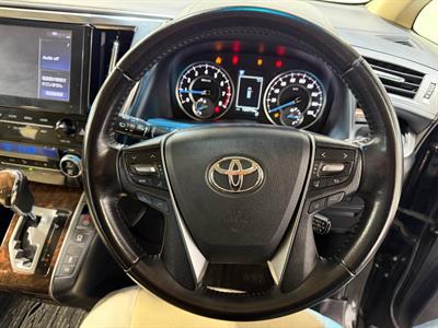 2020 Toyota Alphard - Thumbnail