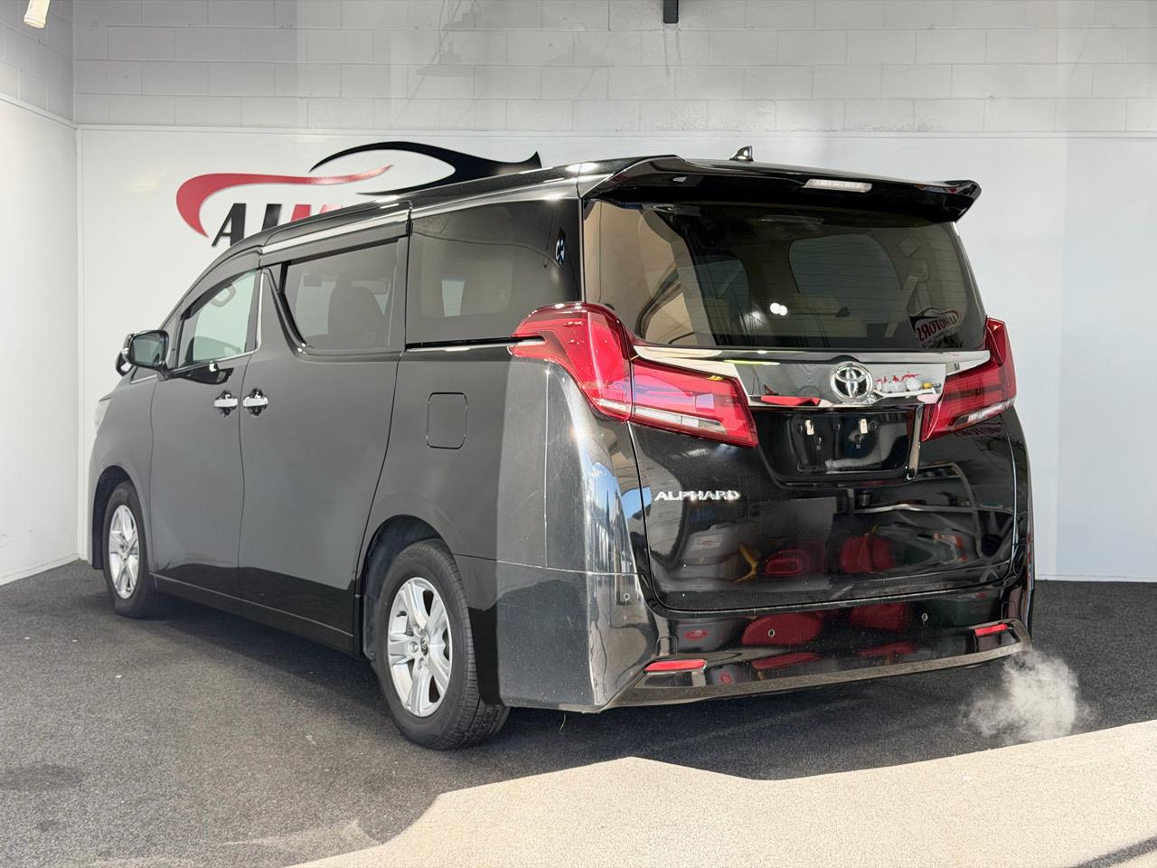 2020 Toyota Alphard