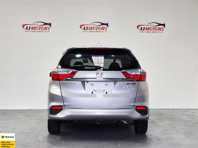 2018 Honda Shuttle - Thumbnail