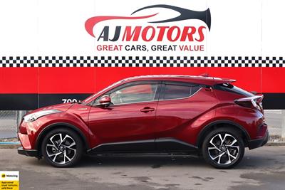 2017 Toyota C-HR - Thumbnail
