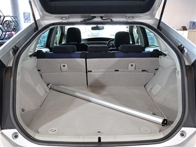 2012 Toyota Prius - Thumbnail