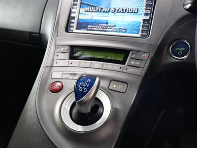 2012 Toyota Prius - Thumbnail