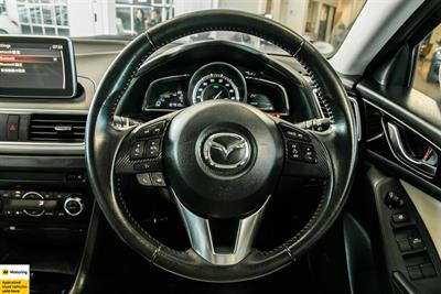 2013 Mazda Axela - Thumbnail