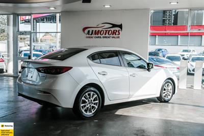 2013 Mazda Axela - Thumbnail