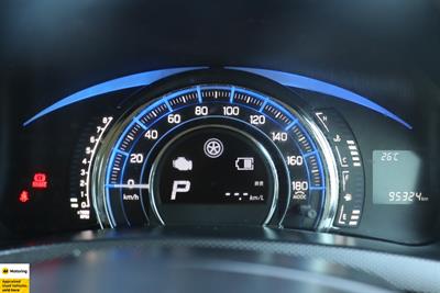 2016 Suzuki Swift - Thumbnail