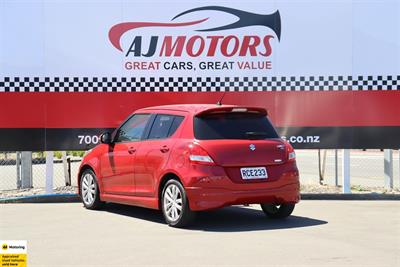 2016 Suzuki Swift - Thumbnail