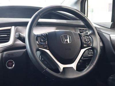 2015 Honda Jade - Thumbnail