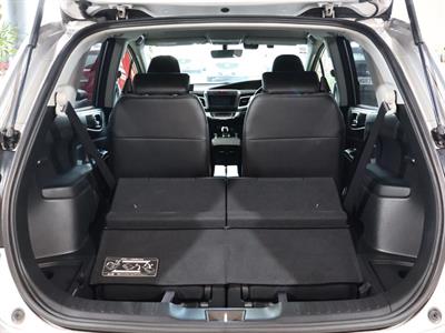 2015 Honda Jade - Thumbnail