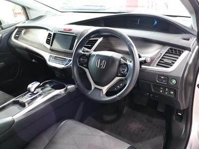 2015 Honda Jade - Thumbnail