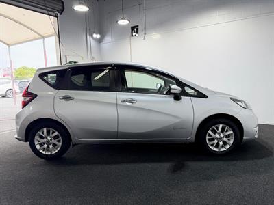 2020 Nissan NOTE e- POWER - Thumbnail