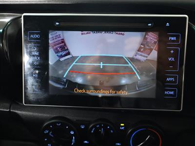 2020 Toyota Hilux - Thumbnail