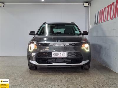 2023 Kia Niro - Thumbnail