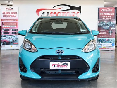 2019 Toyota Aqua - Thumbnail