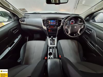 2020 Mitsubishi Triton - Thumbnail