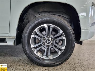 2020 Mitsubishi Triton - Thumbnail