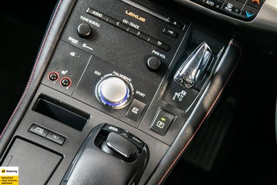 2013 Lexus CT200H - Thumbnail