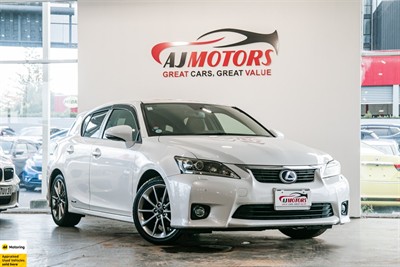 2013 Lexus CT200H - Thumbnail